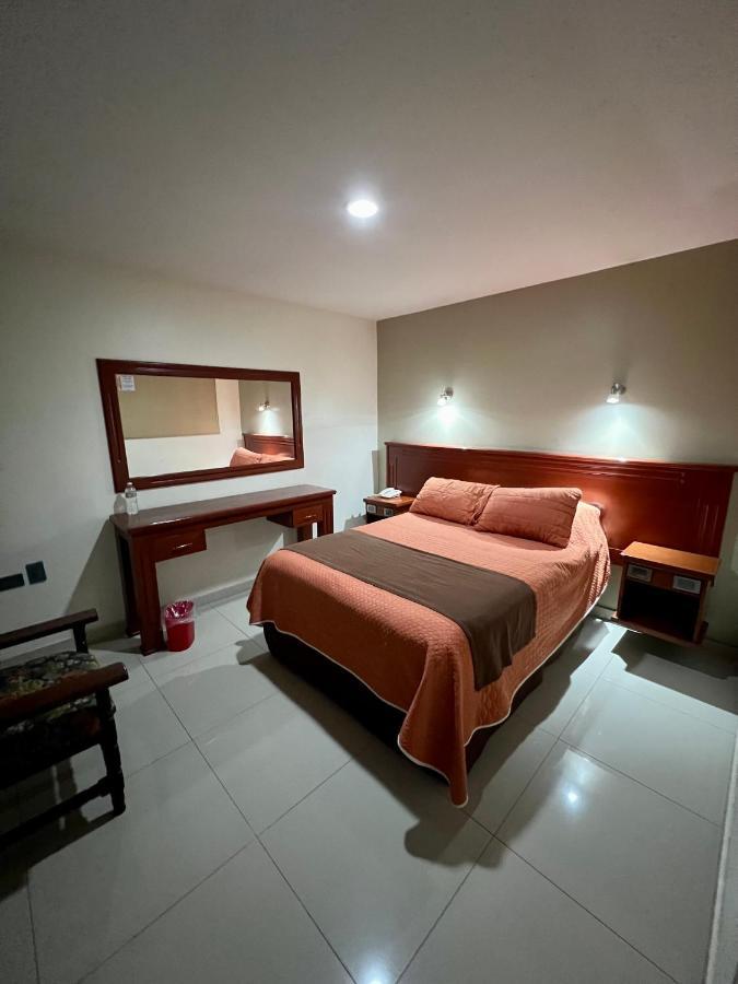 Hotel Latino Sahuayo Eksteriør bilde